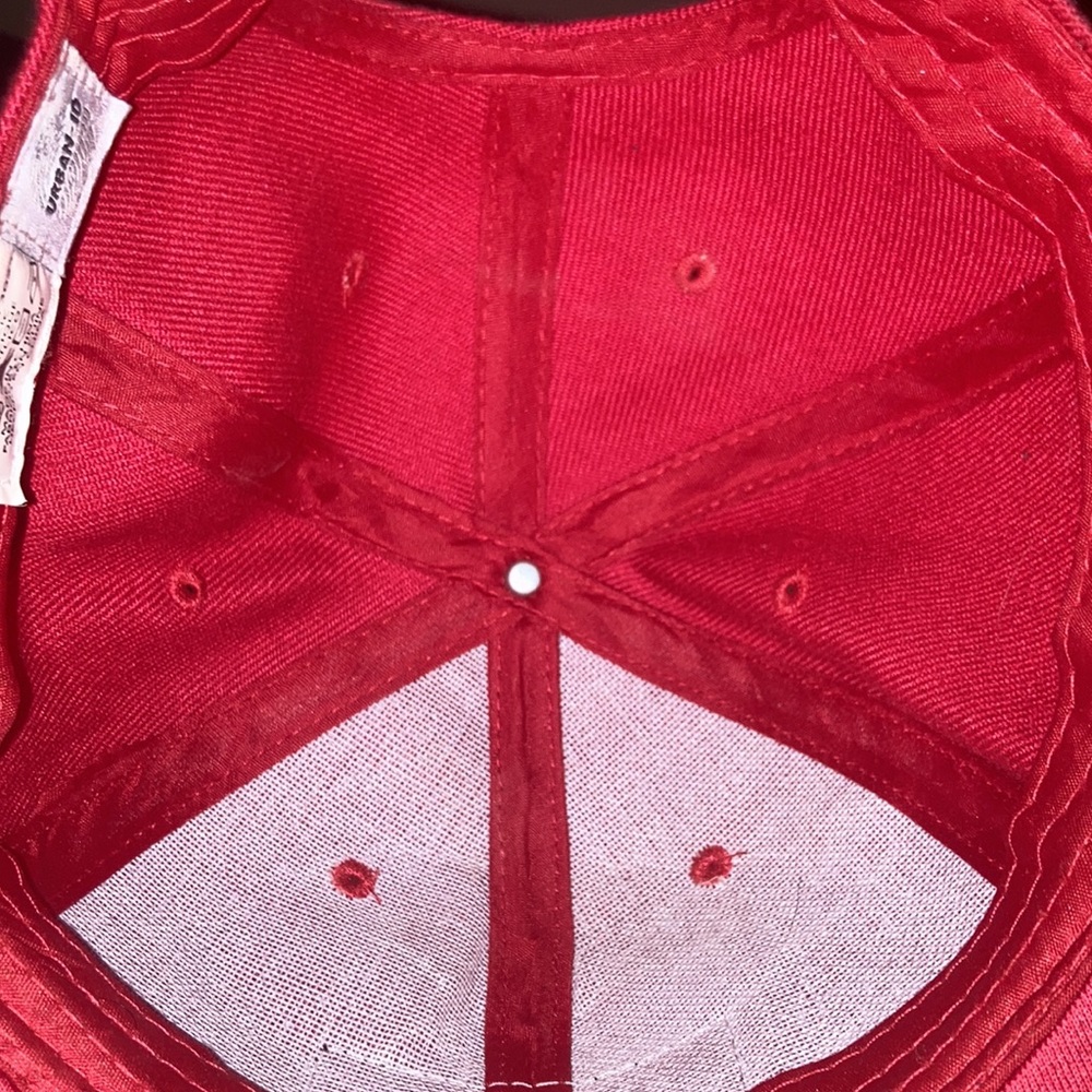 Designed Fitted cap - Picture 3 of 6